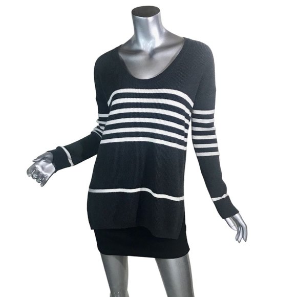 GAP Small Women's Dark Grey, White Striped Scoop Neck Tunic Sweater Wool Blend - Picture 1 of 16